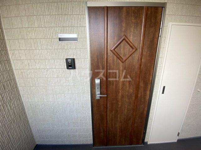 4/6 エントランス