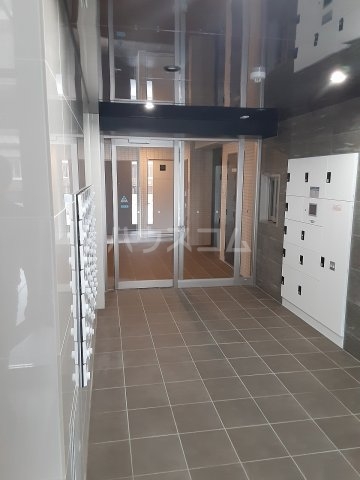 3/5 エントランス