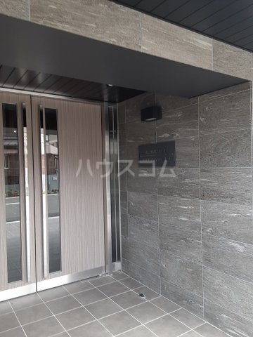 4/5 エントランス