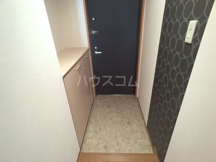 13/30 玄関