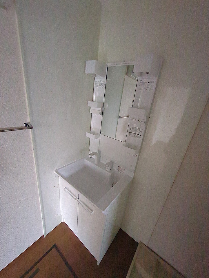 18/30 洗面