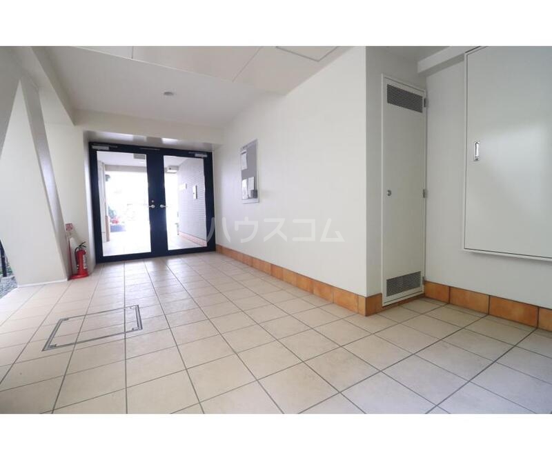 17/24 エントランス