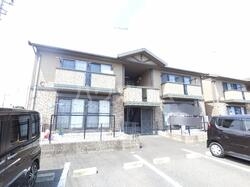 14/19 エントランス