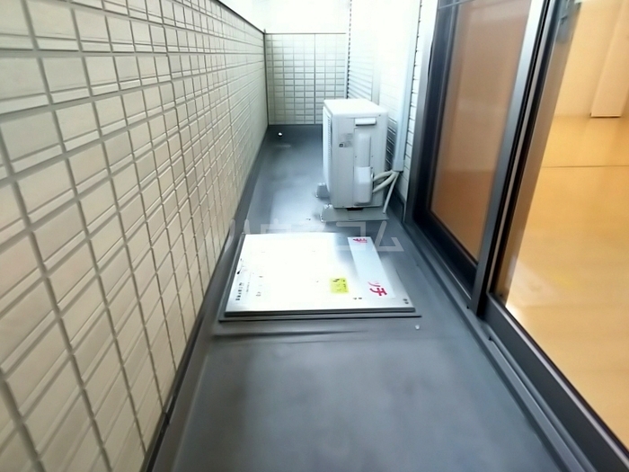 13/27 バルコニー