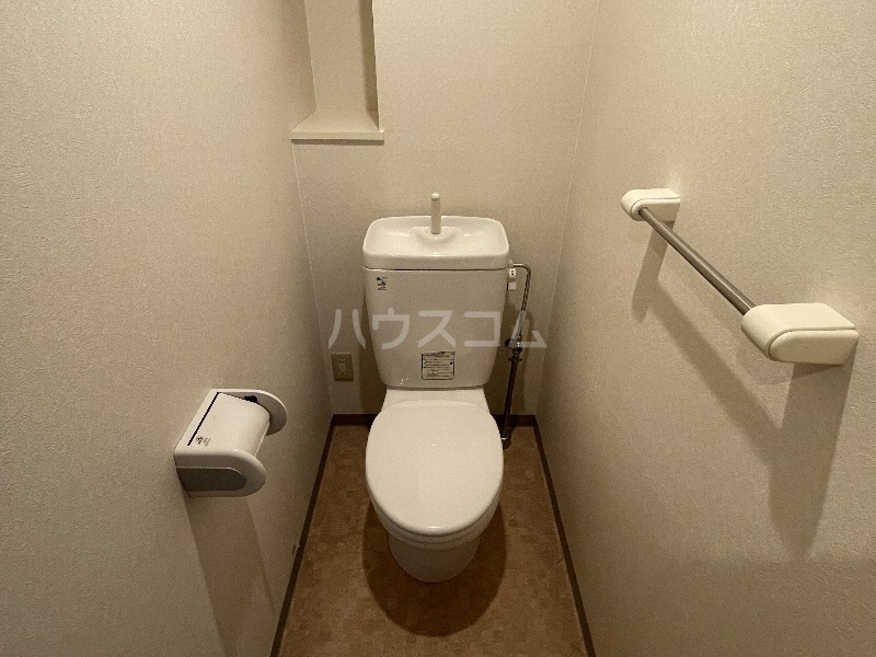16/30 トイレ