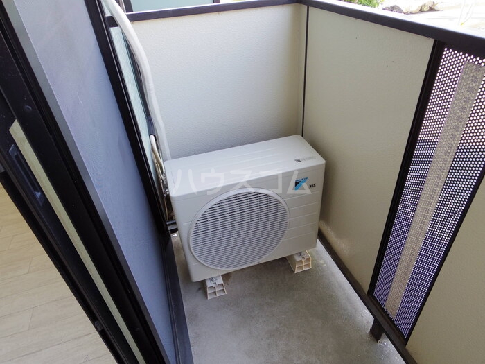 13/22 バルコニー