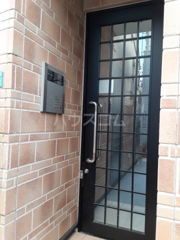 29/30 エントランス