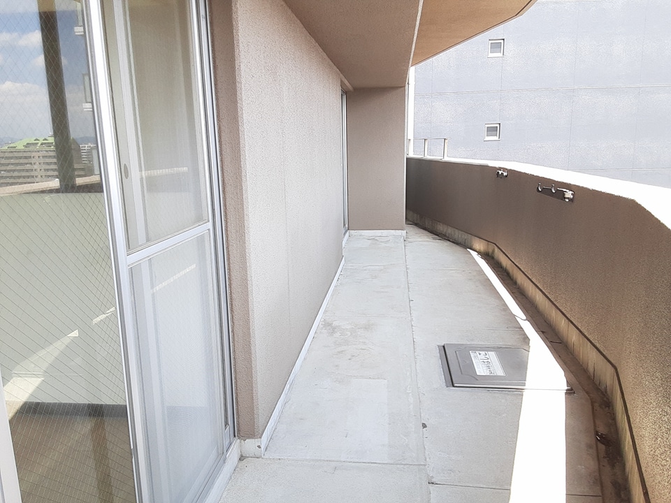 23/30 バルコニー