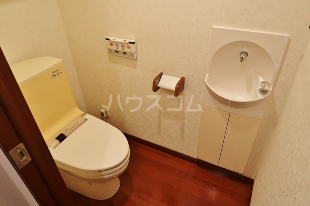 22/30 トイレ