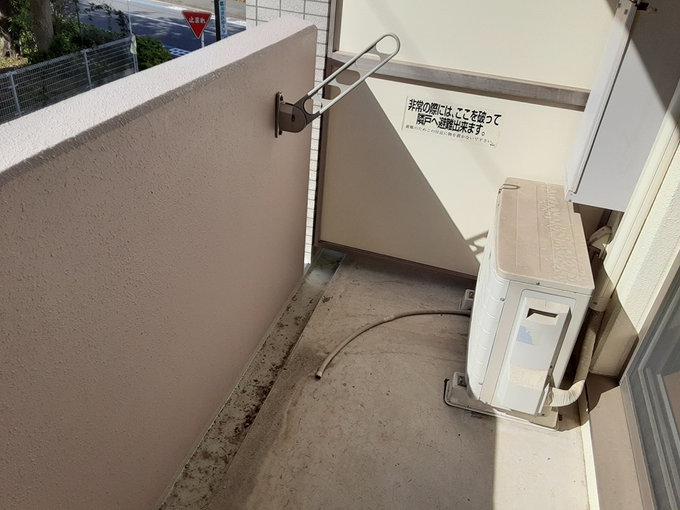 19/30 バルコニー