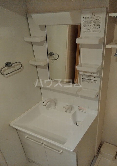 13/30 洗面