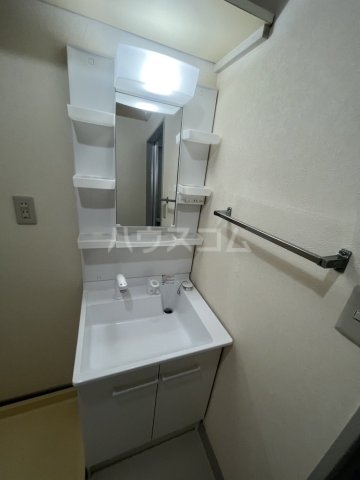 18/27 洗面