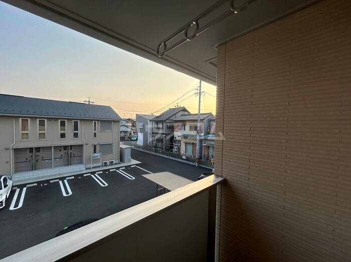 20/30 バルコニー