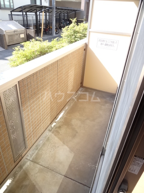 21/30 バルコニー