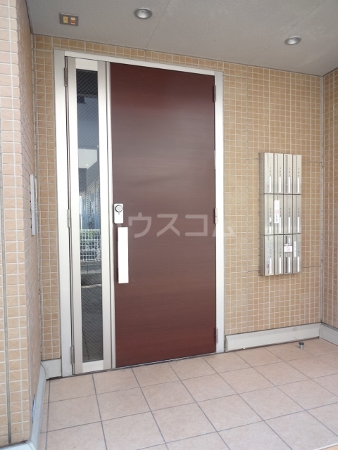 29/30 エントランス