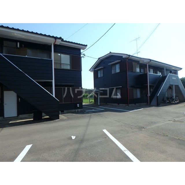 21/25 駐車場