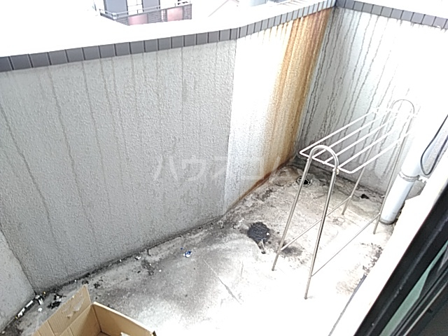 13/27 バルコニー