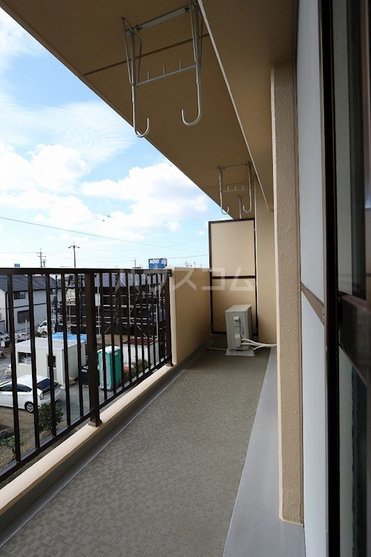 15/22 バルコニー