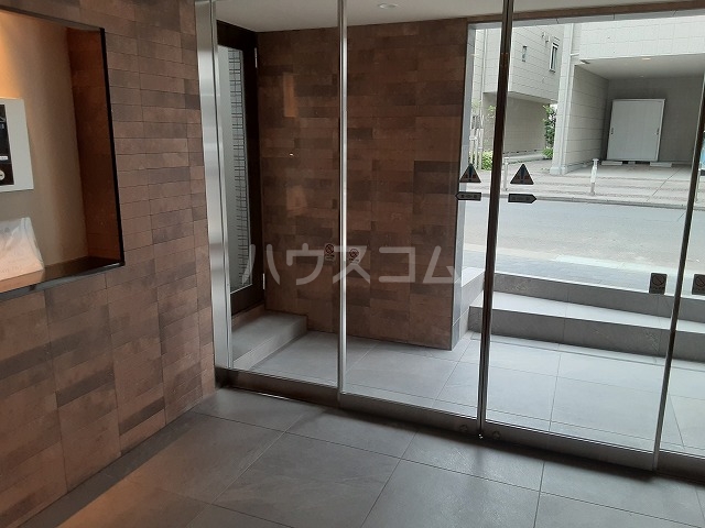 29/30 エントランス