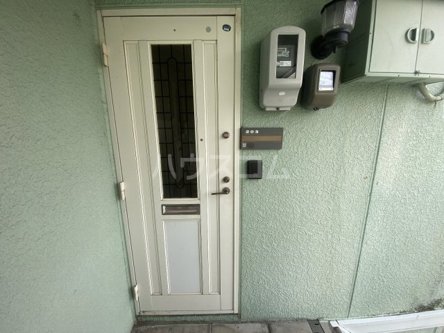 3/8 エントランス