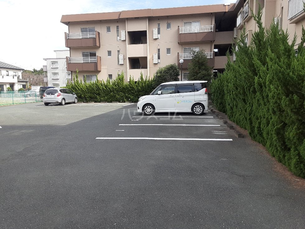 29/30 駐車場