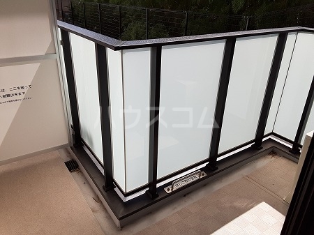 26/30 バルコニー