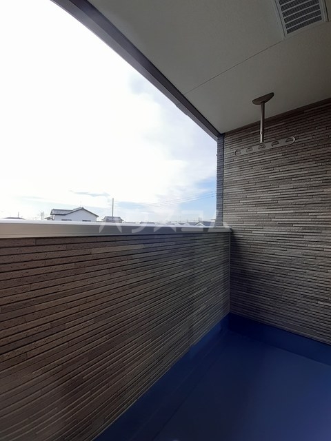 15/28 バルコニー