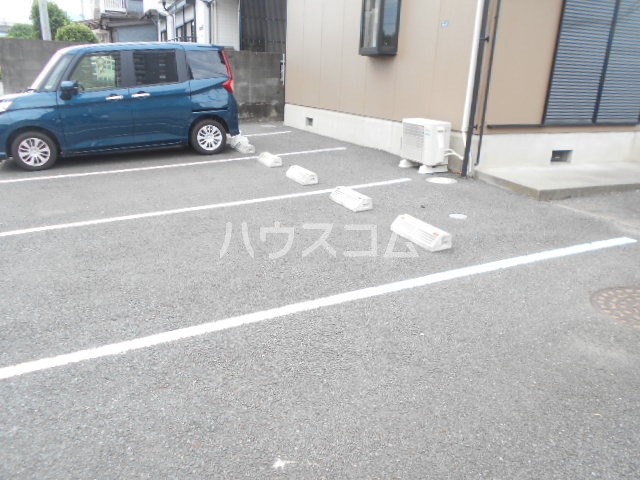 27/29 駐車場