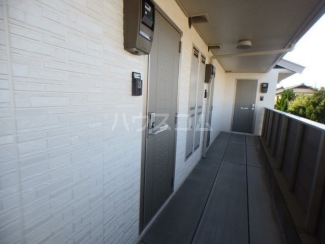 14/21 エントランス