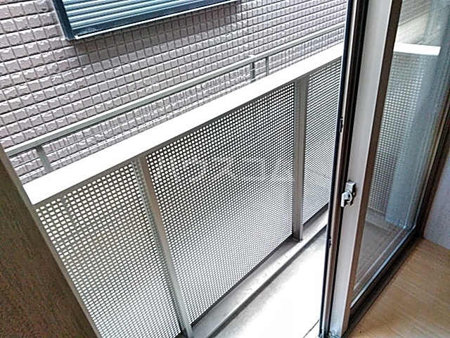 18/25 バルコニー