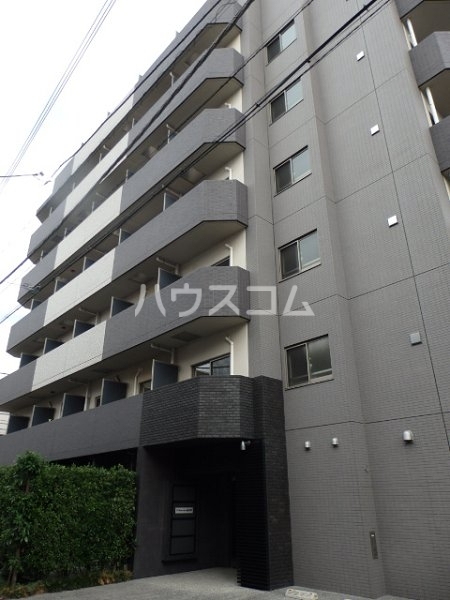 20/27 エントランス