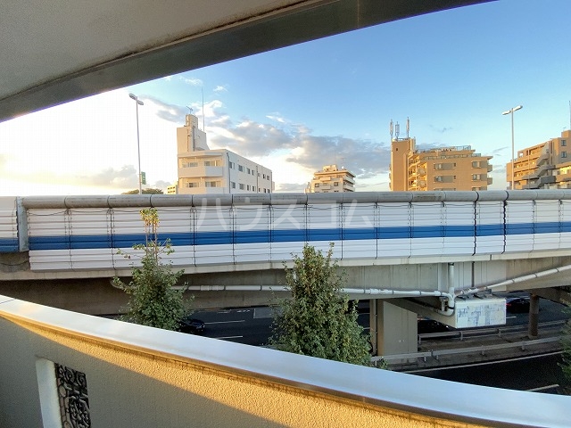 20/30 バルコニー