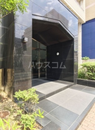 19/29 エントランス