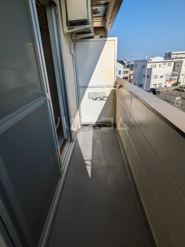 21/29 バルコニー