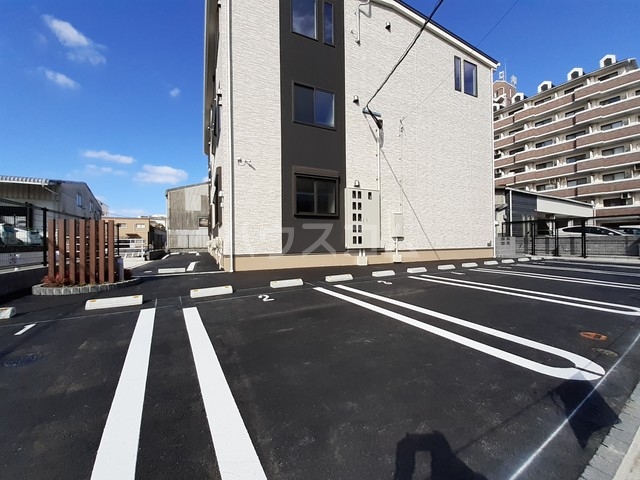 2/8 駐車場