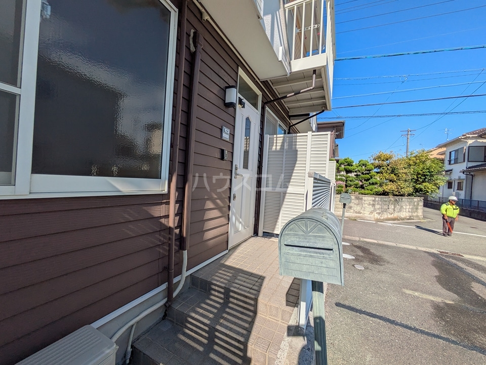 17/19 エントランス