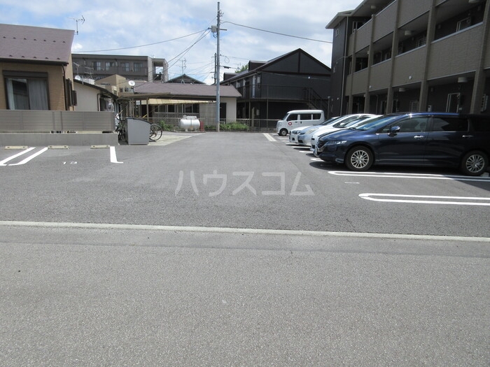 7/8 駐車場
