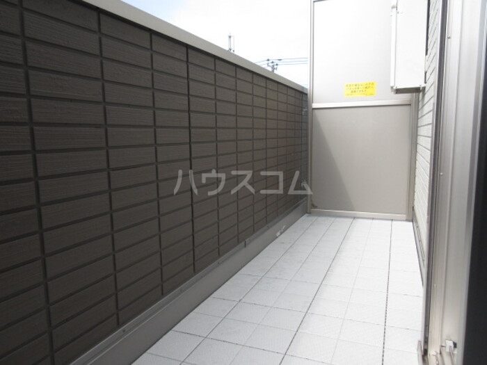 13/30 バルコニー