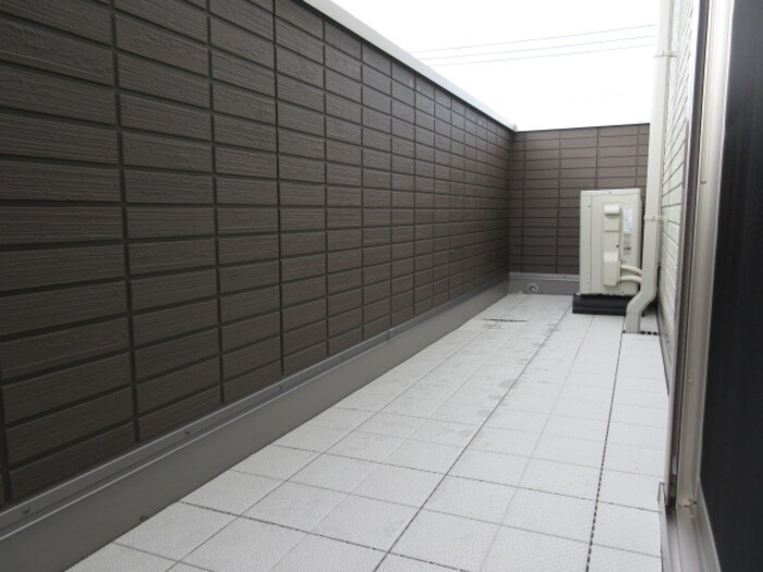 21/30 バルコニー