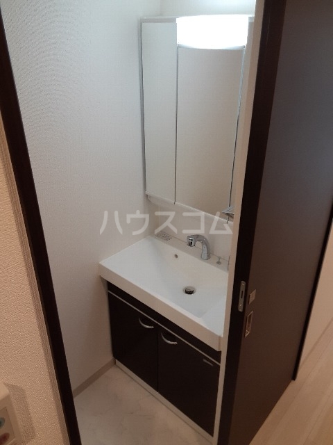 15/30 洗面