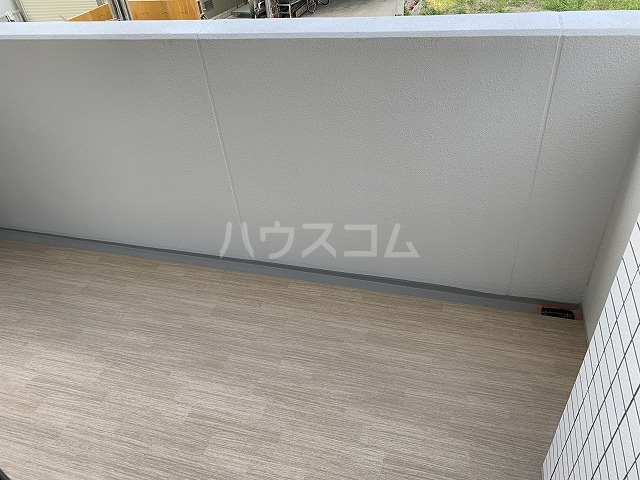 20/28 バルコニー