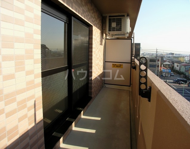 13/25 バルコニー