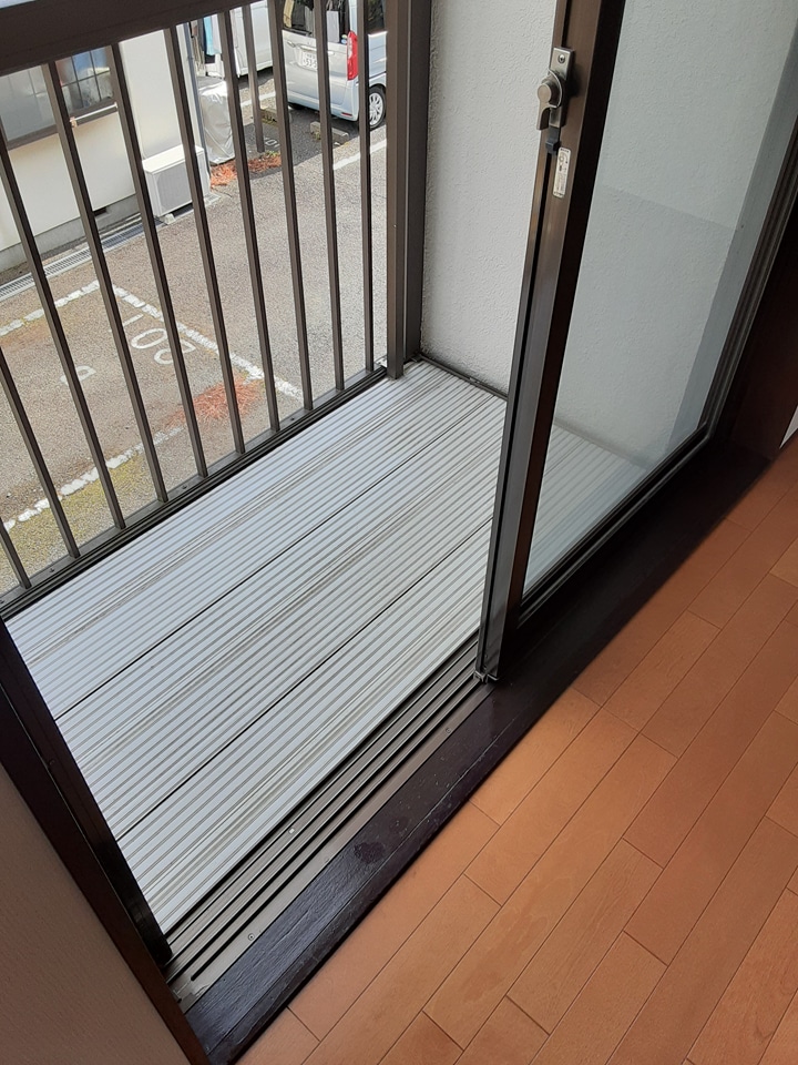 19/30 バルコニー