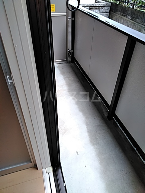 17/29 バルコニー