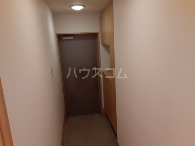 13/30 玄関