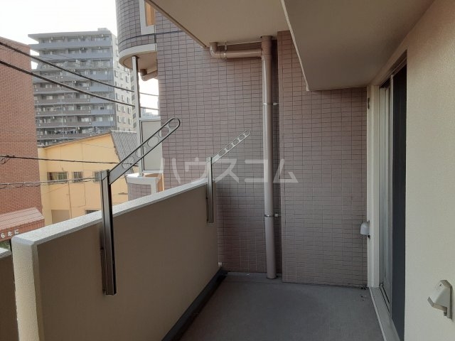 19/30 バルコニー