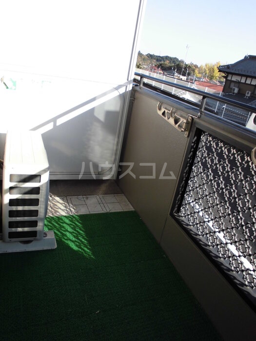 13/23 バルコニー