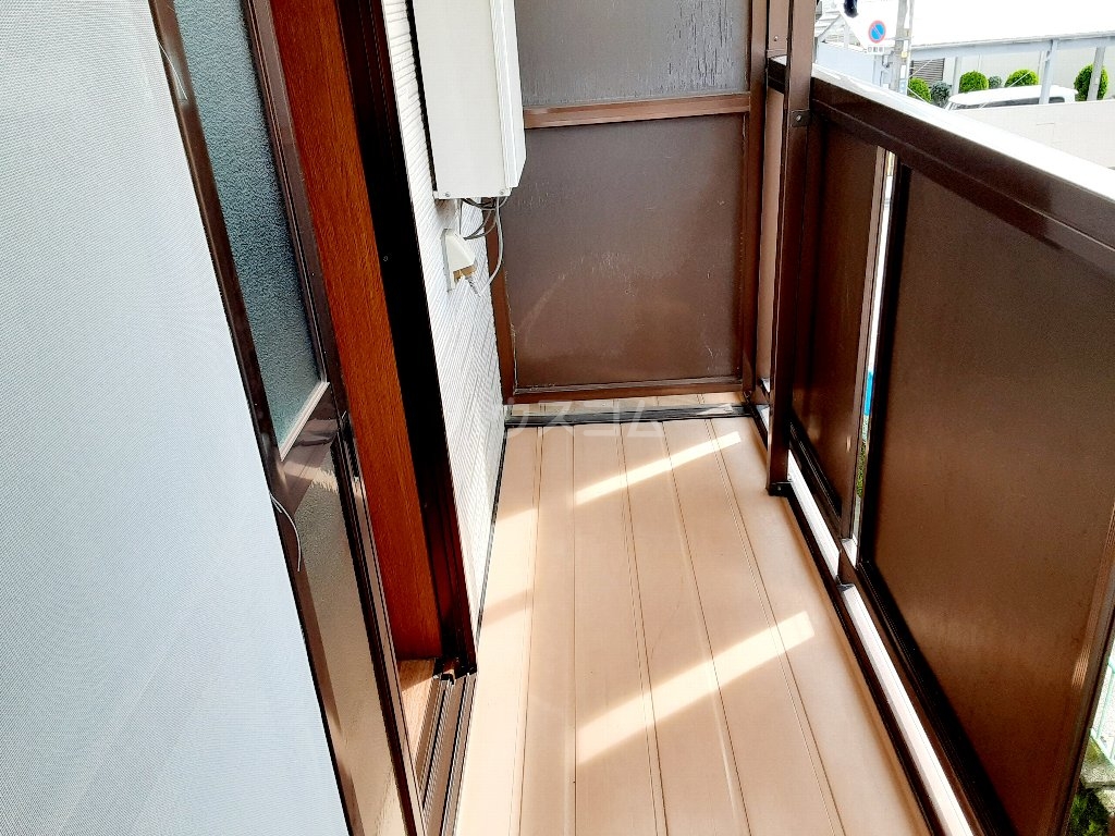 23/30 バルコニー