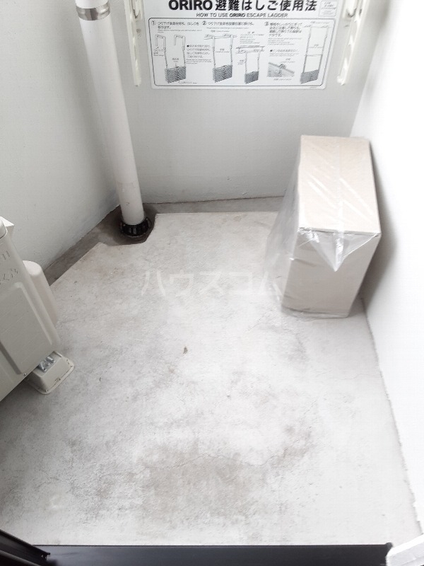 18/29 バルコニー