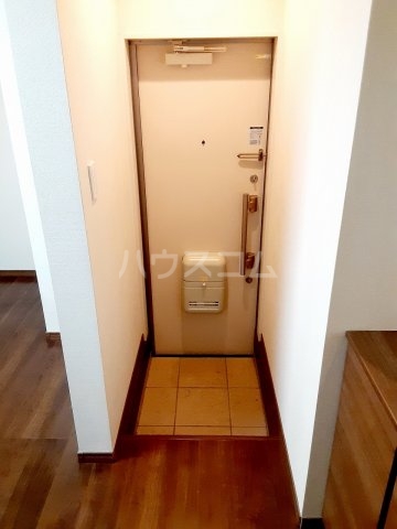13/30 玄関